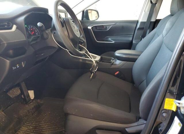 
								2020 Toyota Rav4 full									