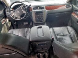 
										2014 Gmc Yukon full									