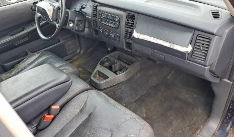 
								2003 Dodge Dakota full									