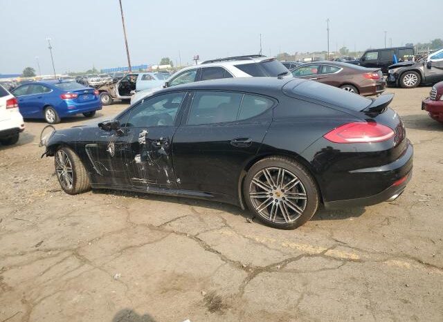 
								2016 Porsche Panamera full									
