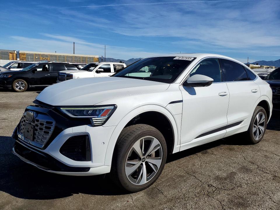 2024 Audi Q8