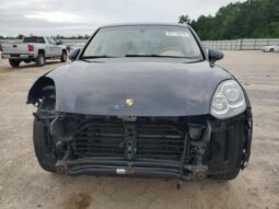 
										2016 Porsche Cayenne full									