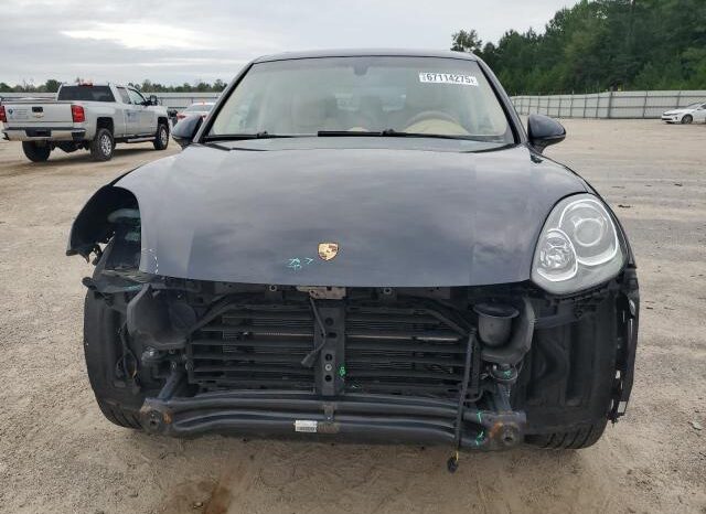 
								2016 Porsche Cayenne full									