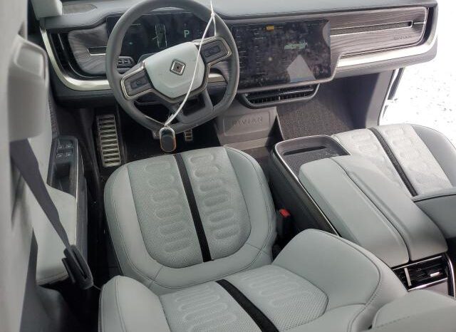 
								2023 Rivian R1s full									