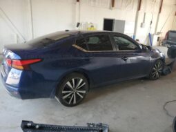 
										2021 Nissan Altima sr full									