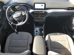 
										2020 Ford Escape se full									