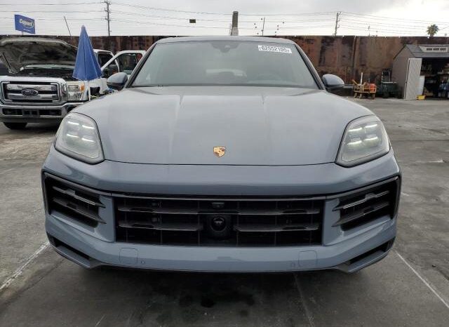 
								2025 Porsche Cayenne full									