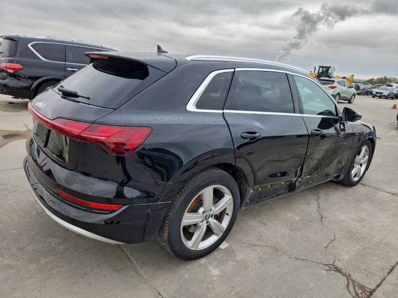 2019 Audi E-tron