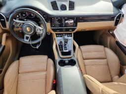 
										2023 Porsche Cayenne full									
