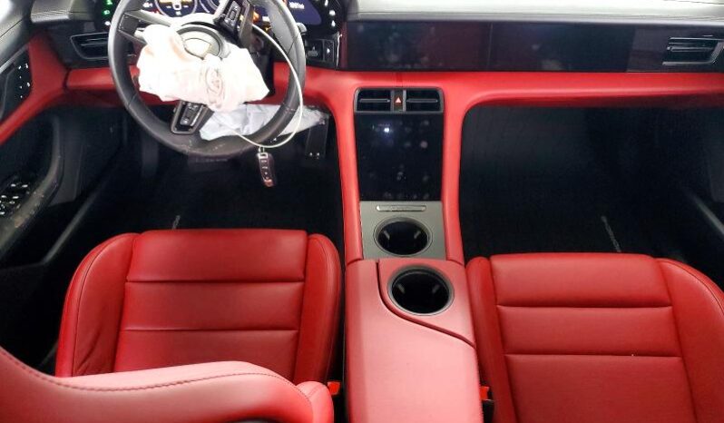 
								2024 Porsche Taycan full									