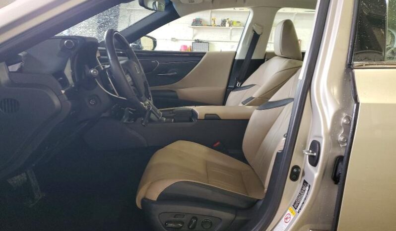 
								2019 Lexus Es 350 full									