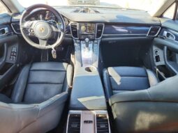 
										2016 Porsche Panamera full									