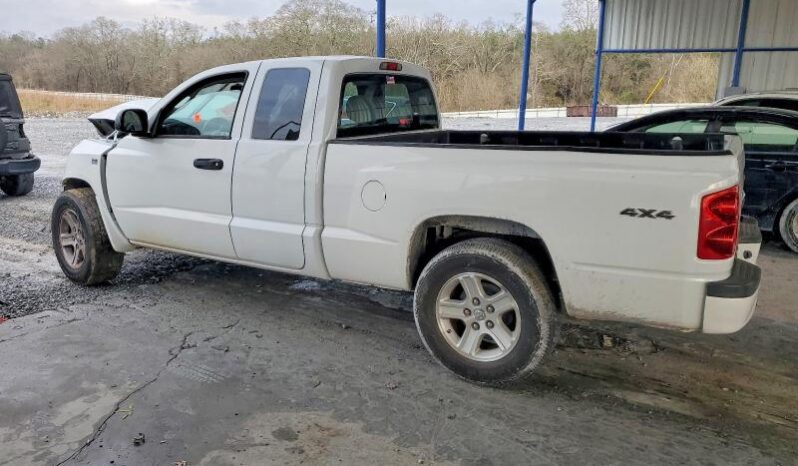 
								2010 Dodge Dakota full									