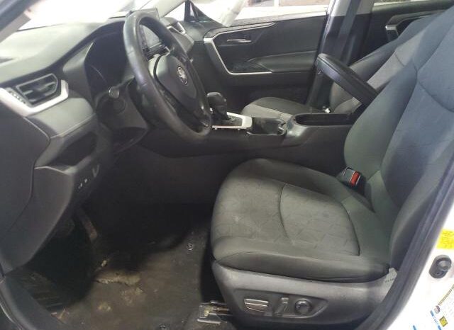 
								2022 Toyota Rav4 full									