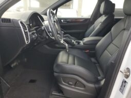 
										2023 Porsche Cayenne full									