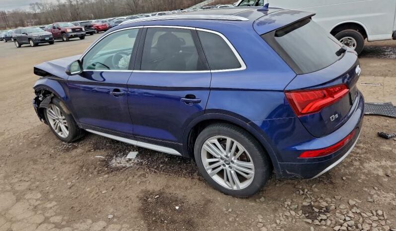 
								2018 Audi Q5 full									