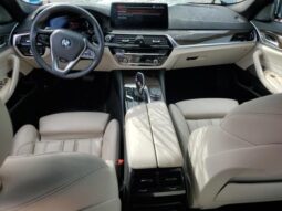 
										2021 BMW 530 xi full									