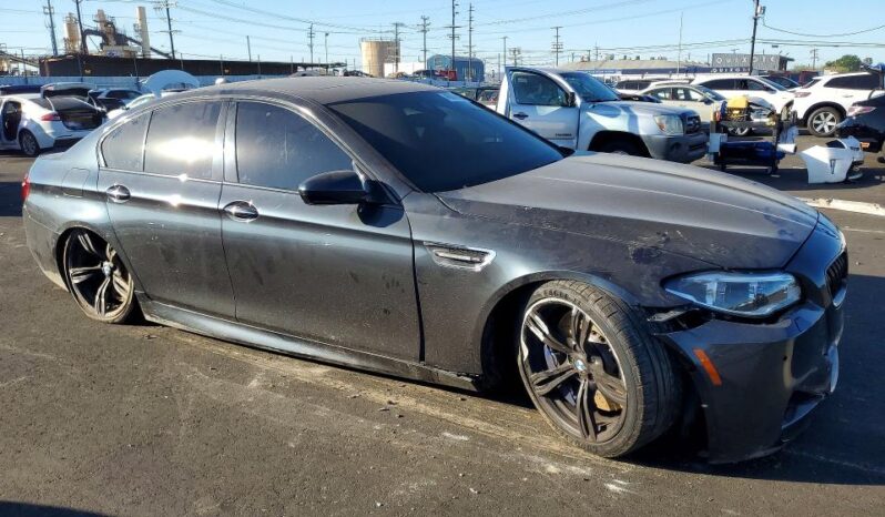 
								2016 BMW M5 full									
