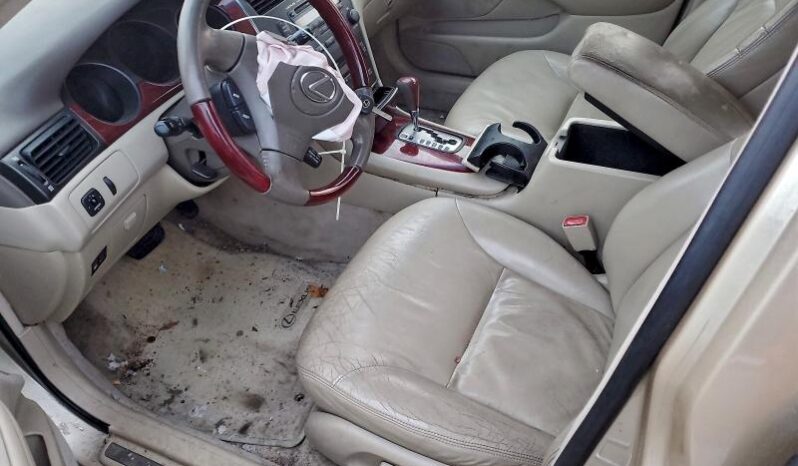 
								2002 Lexus Es 300 full									