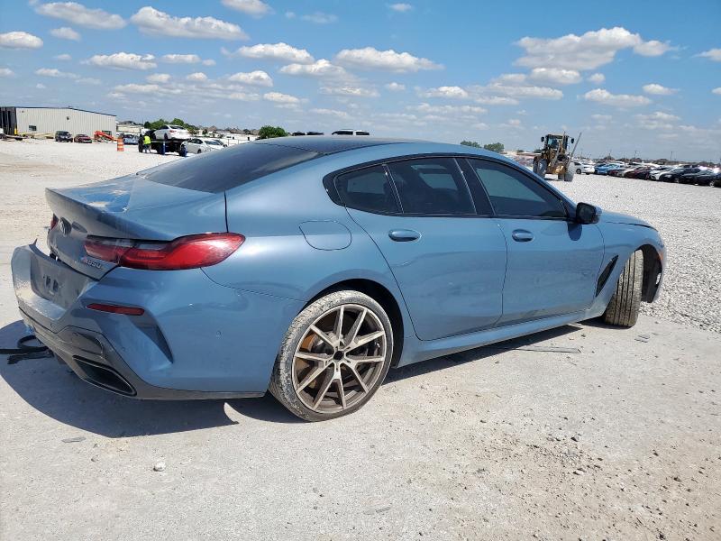 2022 BMW M8