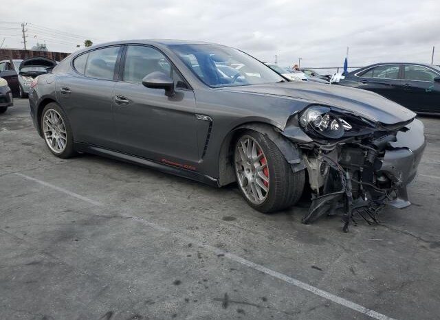 
								2013 Porsche Panamera full									
