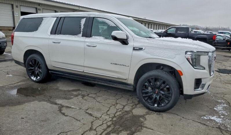 
								2022 Gmc Yukon full									