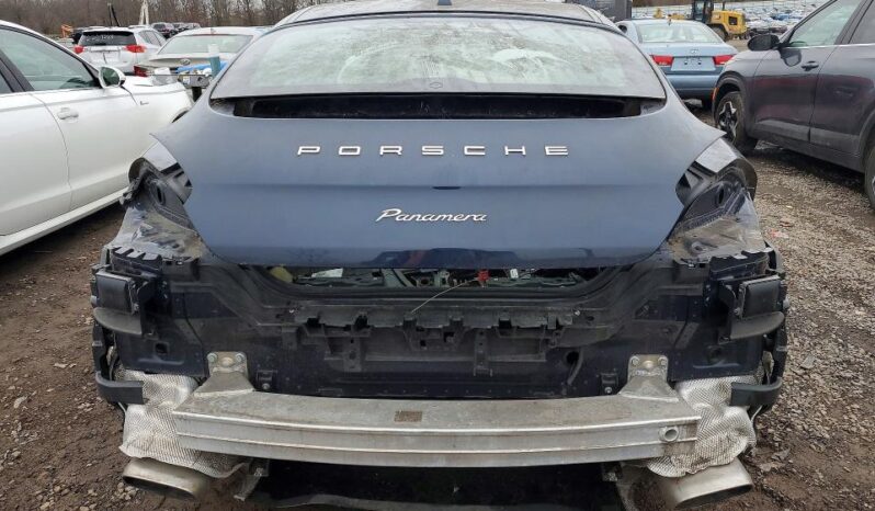 
								2016 Porsche Panamera full									