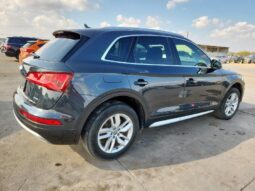 
										2020 Audi Q5 full									