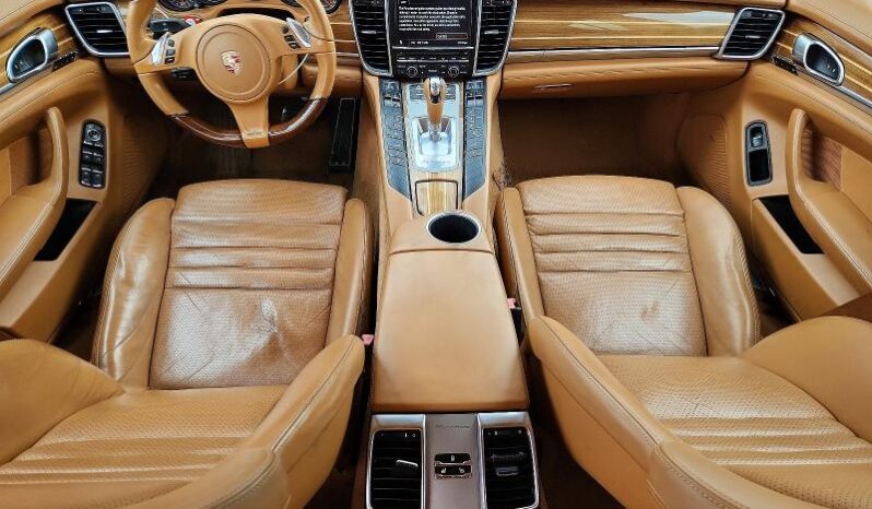 
								2013 Porsche Panamera full									