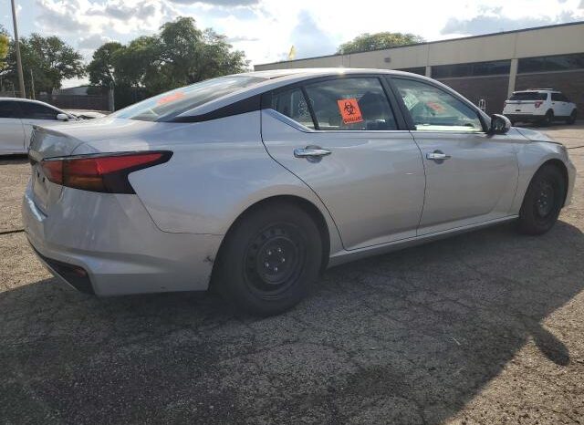 
								2023 Nissan Altima s full									