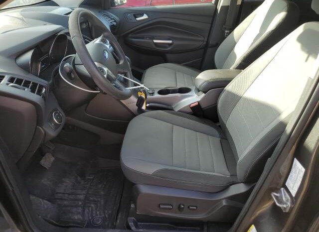 
								2016 Ford Escape se full									