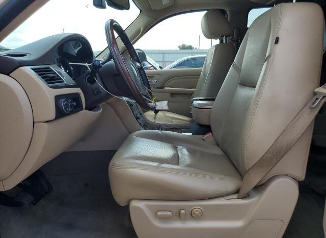 
								2013 Cadillac Escalade full									