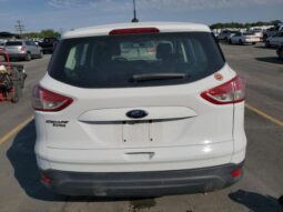 
										2015 Ford Escape s full									