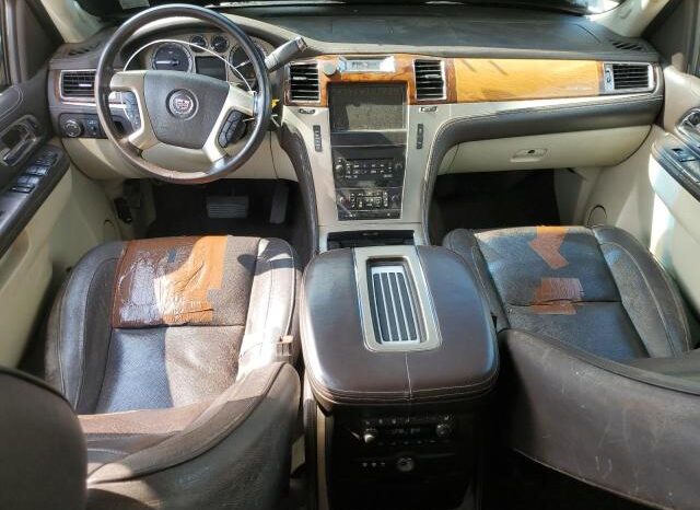 
								2012 Cadillac Escalade full									