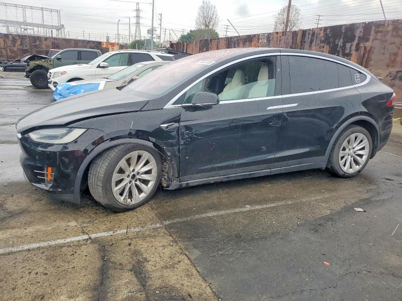 2017 Tesla Model x