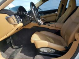
										2016 Porsche Panamera full									