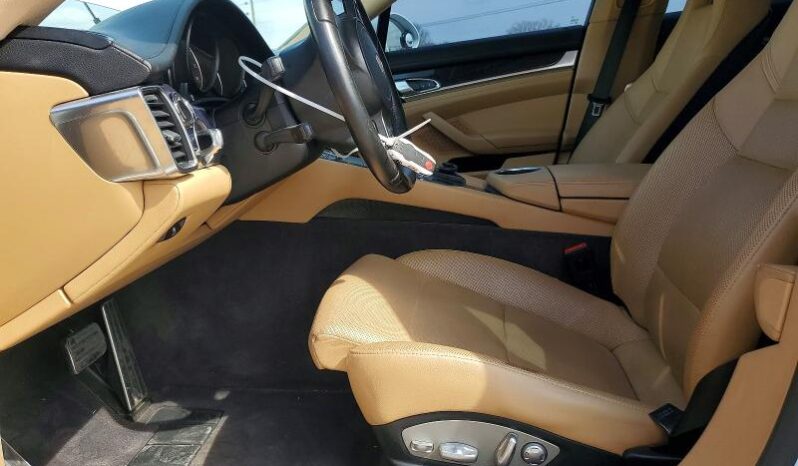 
								2016 Porsche Panamera full									