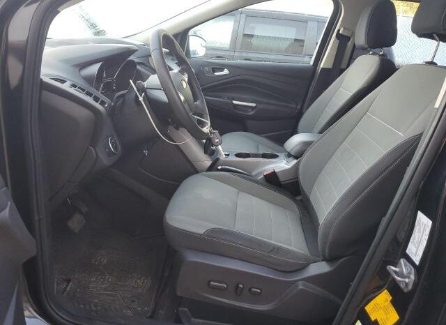 
								2015 Ford Escape se full									