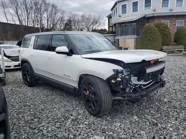 2023 Rivian R1s