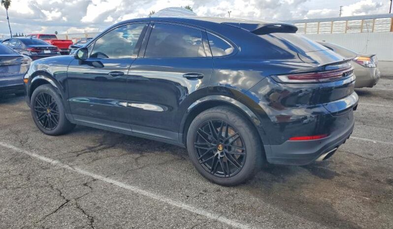
								2024 Porsche Cayenne full									