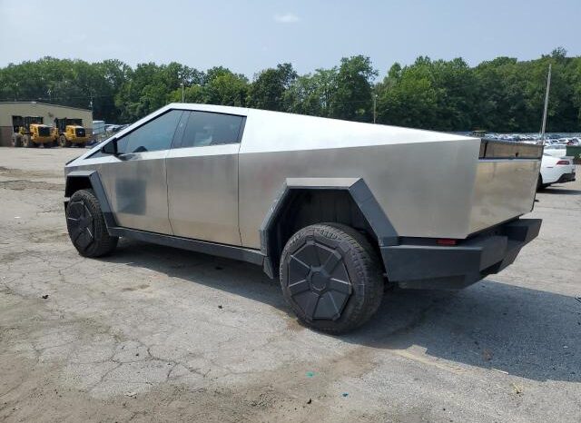 
								2024 Tesla Cybertruck full									