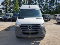 
										2022 Mercedes-benz Sprinter full									
