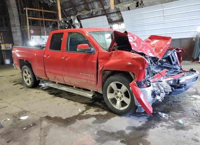 
								2015 Chevrolet Silverado full									