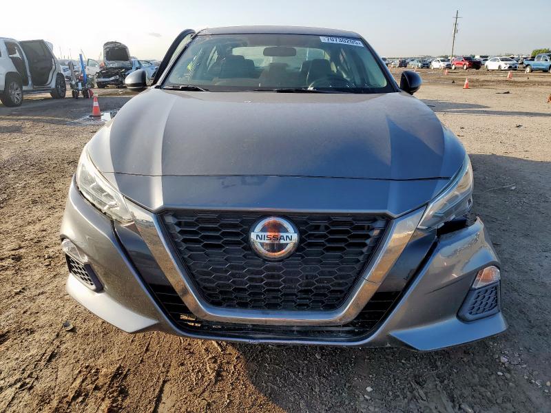 2019 Nissan Altima sr