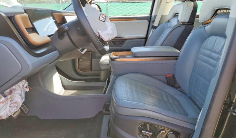
								2025 Rivian R1s full									