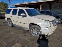 
										2013 Gmc Yukon full									