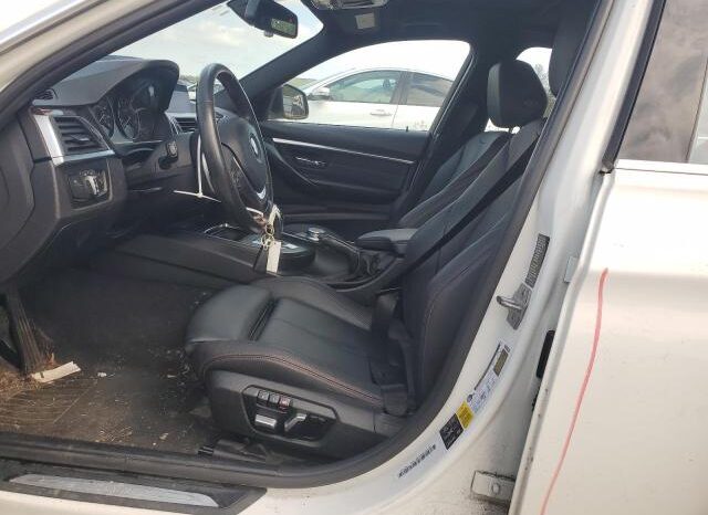 
								2013 BMW 3 series full									