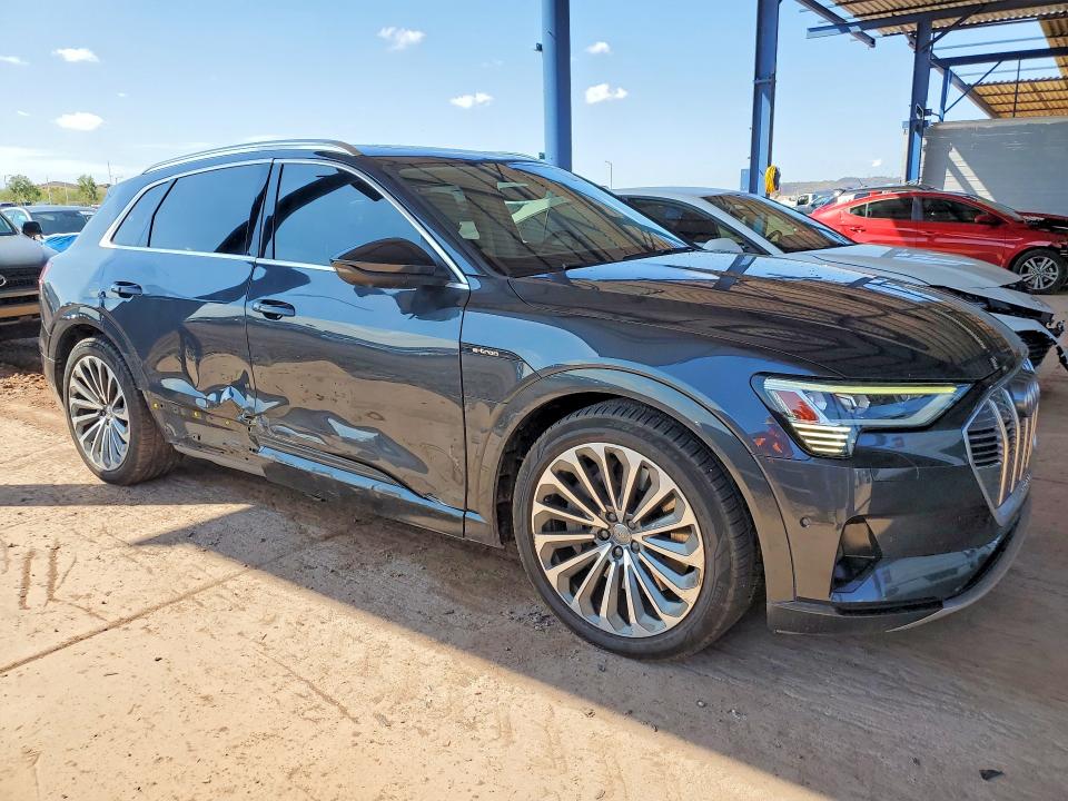 2019 Audi E-tron