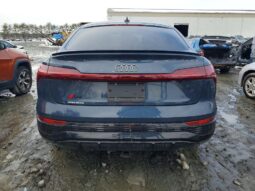 
										2024 Audi Q8 full									