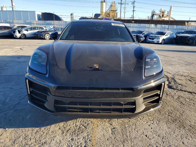 2025 Porsche Panamera